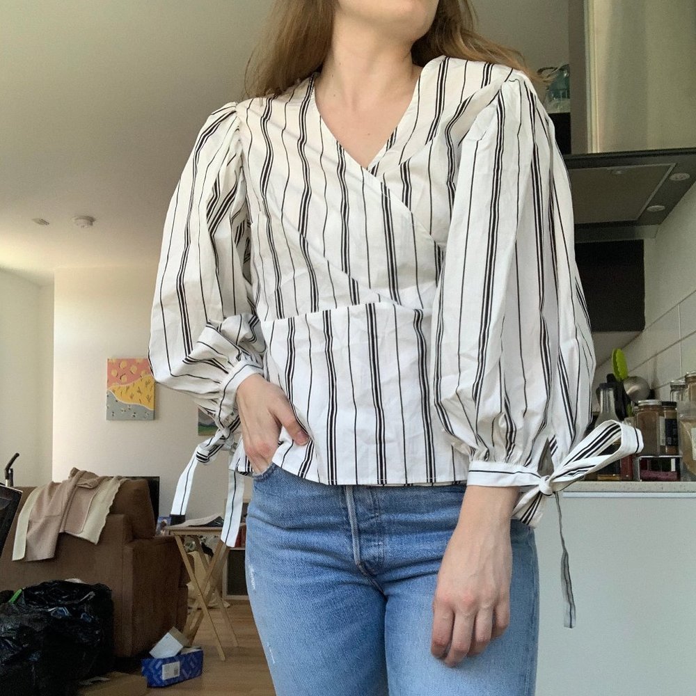 Topshop US 12 Wrap Puff Sleeve White Stripe Top